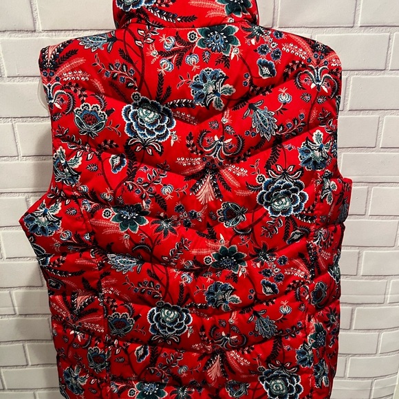 LANDS END women Floral Puffer Vest/size LP - Picture 10 of 12